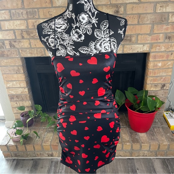 SHEIN Dresses & Skirts - Shein mini dress Size M NWOT